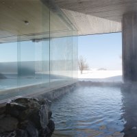 洞爺湖や羊蹄山が広がる自然と一体の温泉です