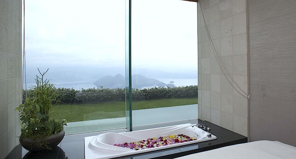 絶景と本格スパで癒される極上のリゾートステイ