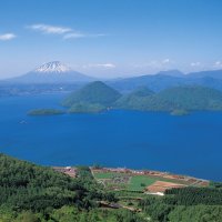 洞爺湖と羊蹄山