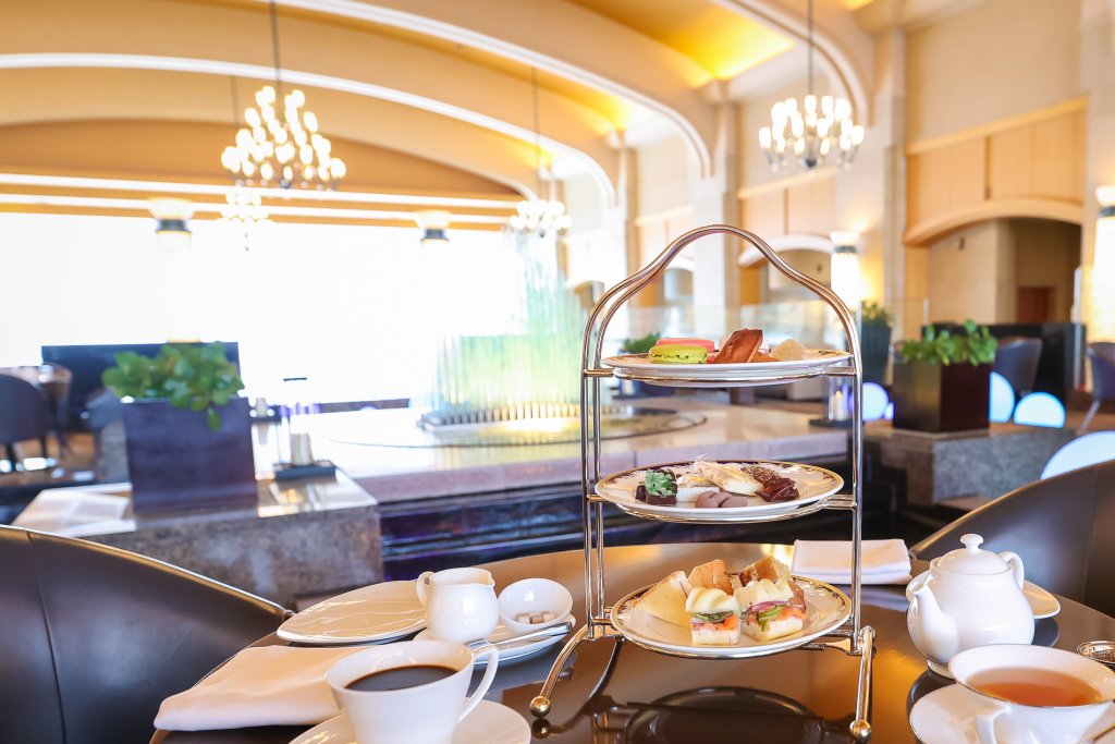 新スイーツセット《スイーツインダルジェンス》